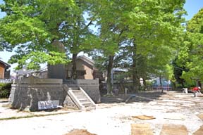 HU146 伏見義民焼塩屋権兵衛碑