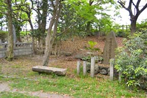 HU165 田辺治之助君記念碑